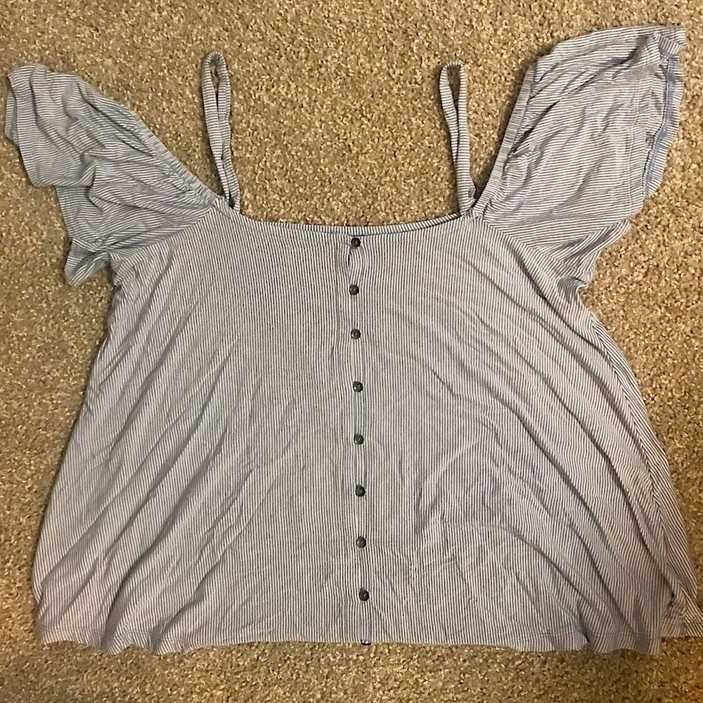 American Eagle off the shoulder top